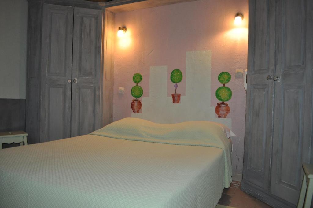 Hotel Restaurant L'Incudine Zonza Exteriör bild